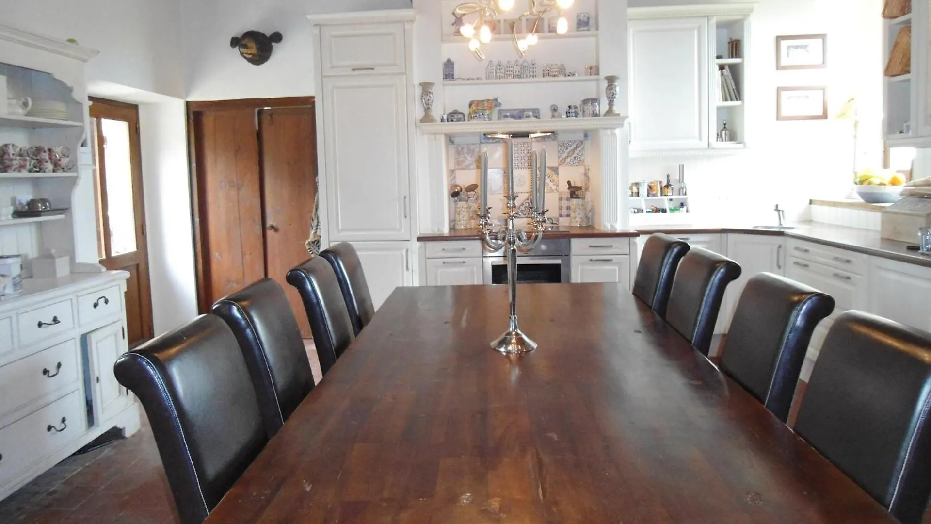 Very Spacious And Luxurious Holiday Home On Quiet Estate 1880 With Pool Buzon France