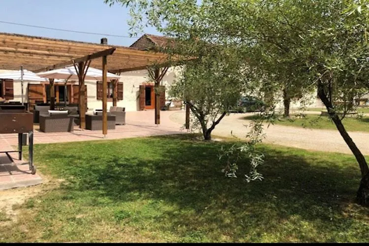Very Spacious And Luxurious Holiday Home On Quiet Estate 1880 With Pool Buzon